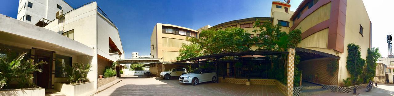 Hotel Orange Inn Sarkhej Exterior foto